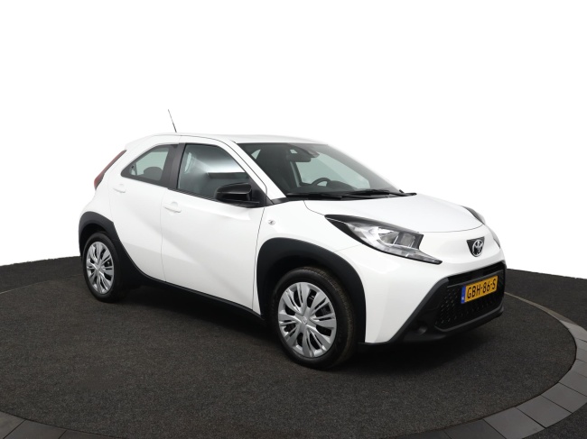 Toyota Aygo X - 1.0 VVT-i MT Play