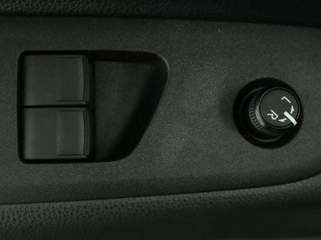 Toyota Aygo X - 1.0 VVT-i MT Play