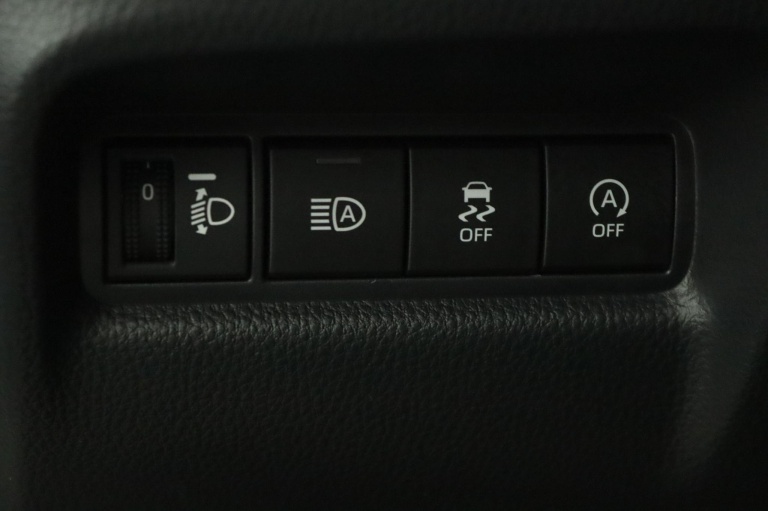 Toyota Aygo X - 1.0 VVT-i MT Play 29