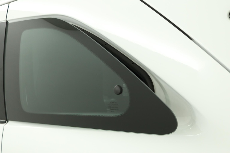 Toyota Aygo X - 1.0 VVT-i MT Play 39