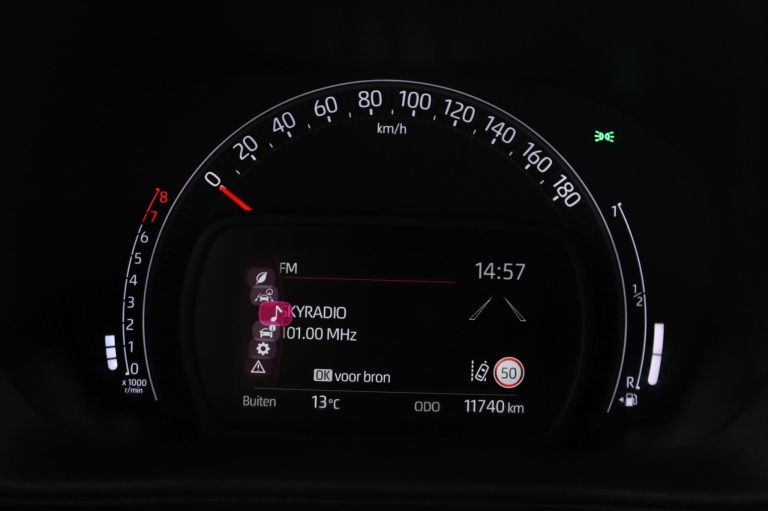 Toyota Aygo X - 1.0 VVT-i MT Play 45