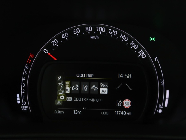 Toyota Aygo X - 1.0 VVT-i MT Play