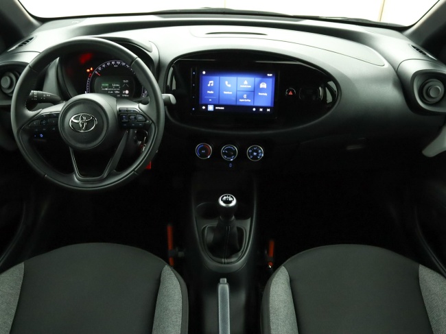 Toyota Aygo X - 1.0 VVT-i MT Play