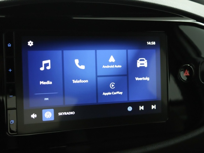 Toyota Aygo X - 1.0 VVT-i MT Play