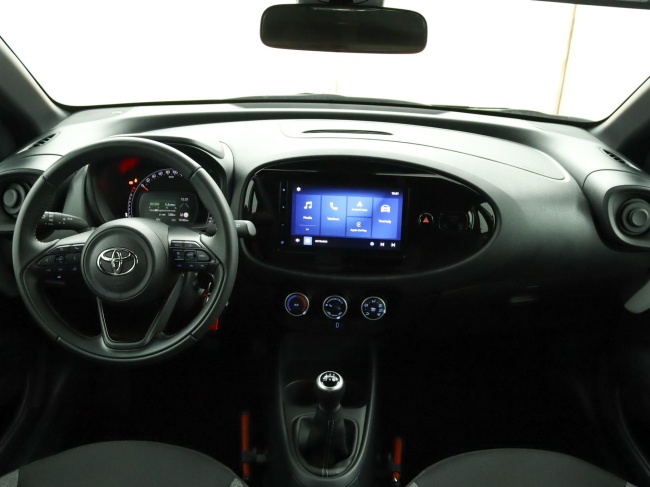 Toyota Aygo X - 1.0 VVT-i MT Play