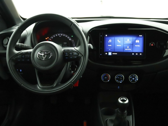 Toyota Aygo X - 1.0 VVT-i MT Play