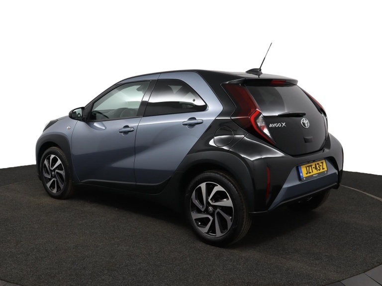 Toyota Aygo X - 1.0 VVT-i MT Pulse 12