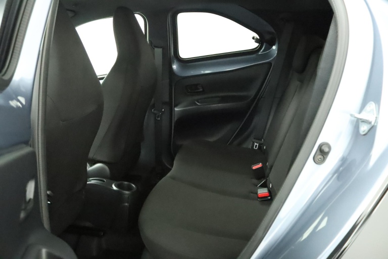 Toyota Aygo X - 1.0 VVT-i MT Pulse 18