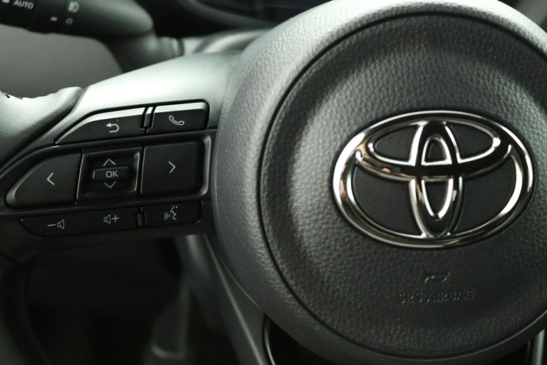 Toyota Aygo X - 1.0 VVT-i MT Pulse 19