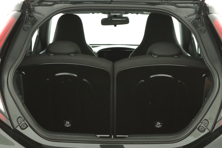 Toyota Aygo X - 1.0 VVT-i MT Pulse 24