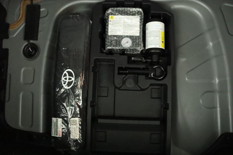 Toyota Aygo X - 1.0 VVT-i MT Pulse 32