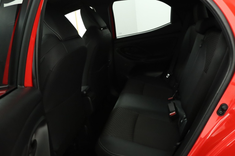 Toyota Yaris - 1.5 Hybrid Executive 18