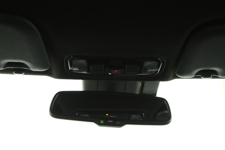 Toyota Yaris - 1.5 Hybrid Executive 34