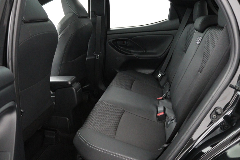 Toyota Yaris - 1.5 Hybrid Executive 18