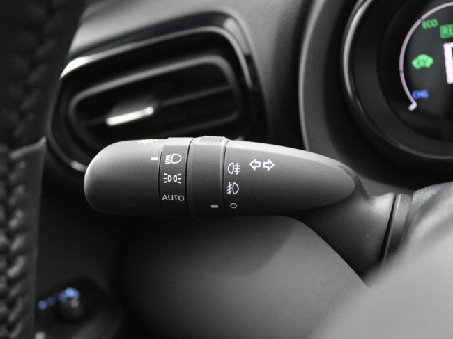 Toyota Yaris - 1.5 Hybrid Executive