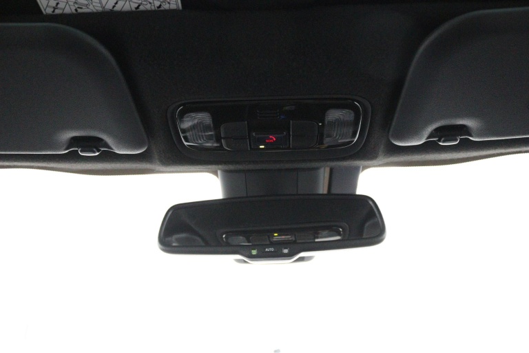 Toyota Yaris - 1.5 Hybrid Executive 32