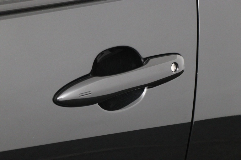 Toyota Yaris - 1.5 Hybrid Executive 36