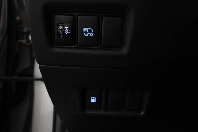 Toyota C-HR - 1.8 Hybrid Dynamic 30