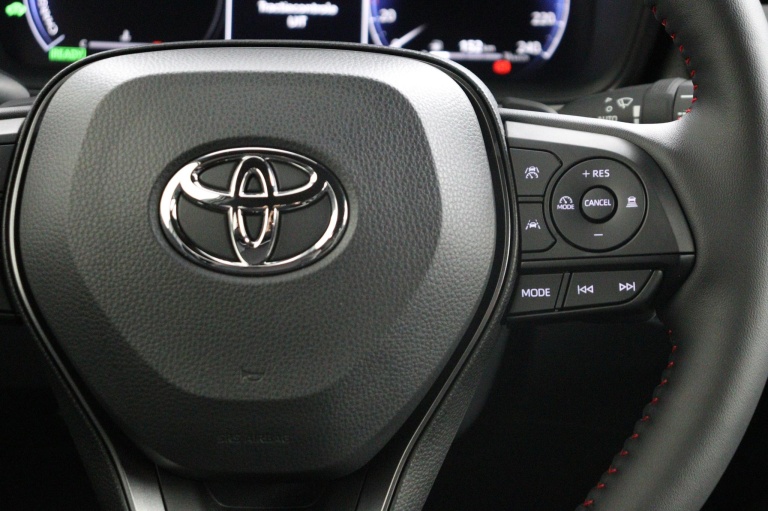 Toyota Corolla Cross - Hybrid 180 GR Sport 19