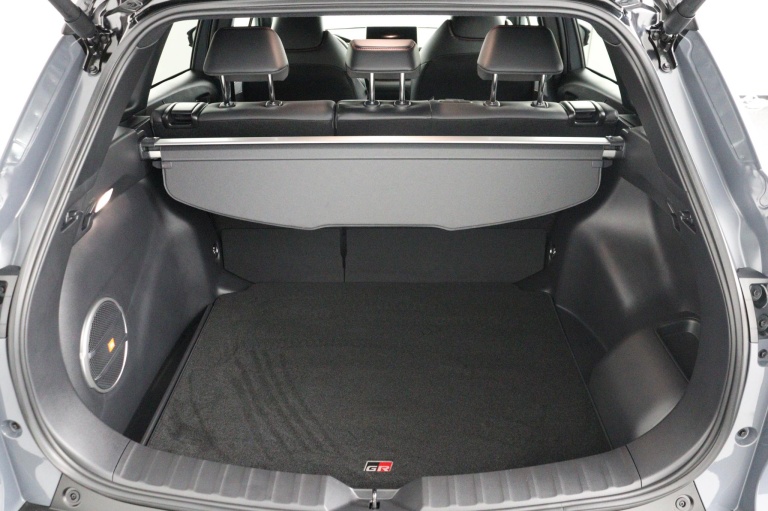 Toyota Corolla Cross - Hybrid 180 GR Sport 22