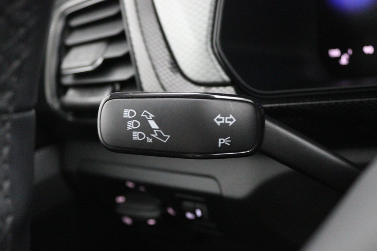 Volkswagen T-Cross - 1.0 TSI Life Edition 26