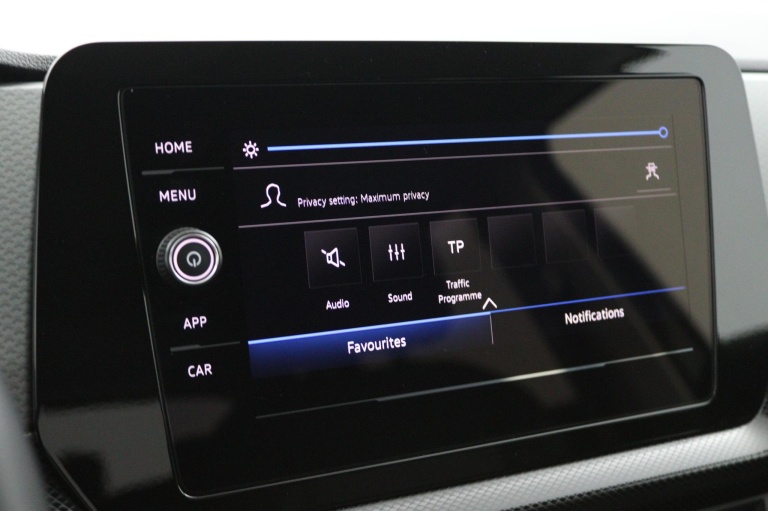 Volkswagen T-Cross - 1.0 TSI Life Edition 37