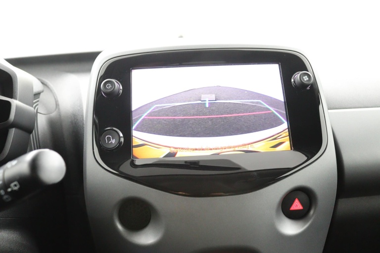 Toyota Aygo - 1.0 VVT-i x-joy 14