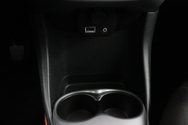 Toyota Aygo - 1.0 VVT-i x-joy 25