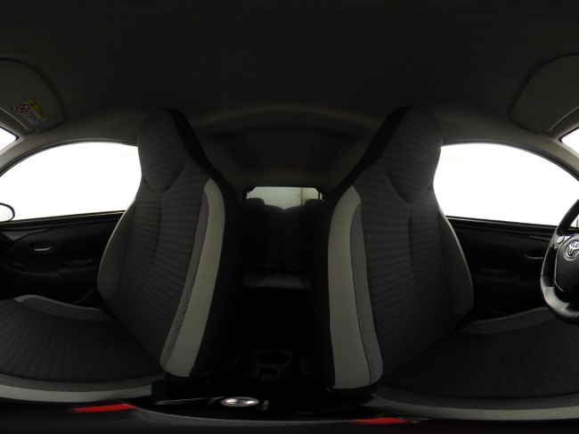 Toyota Aygo - 1.0 VVT-i x-joy