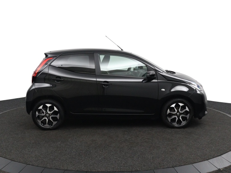 Toyota Aygo - 1.0 VVT-i x-joy 6