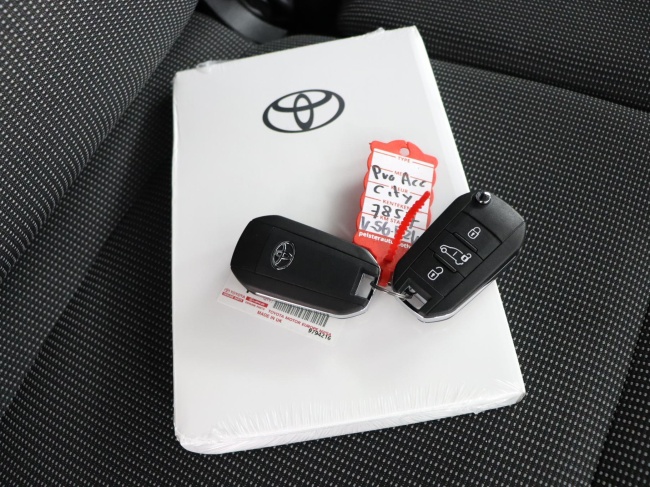 Toyota PROACE CITY Electric - Navigator 50 kWh