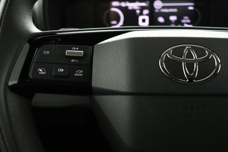 Toyota PROACE CITY Electric - Navigator 50 kWh 19