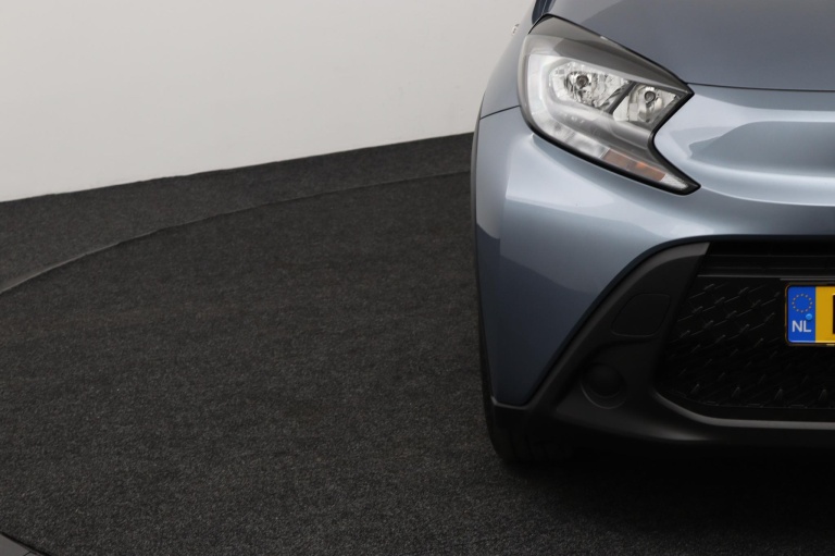 Toyota Aygo X - 1.0 VVT-i MT Play 34