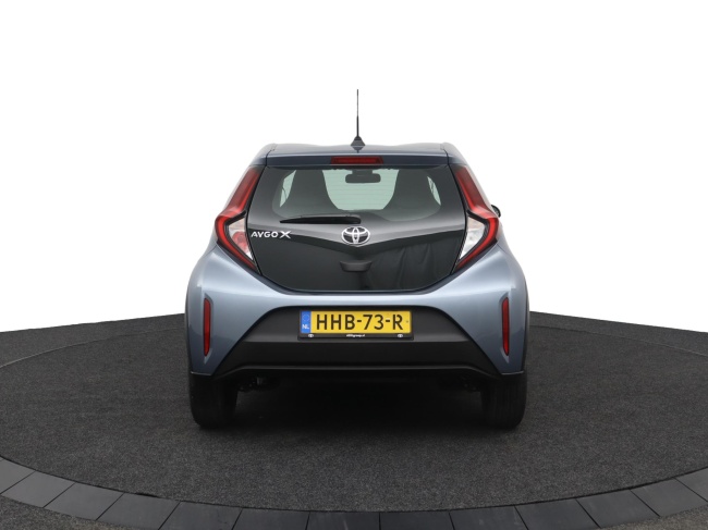 Toyota Aygo X - 1.0 VVT-i MT Play