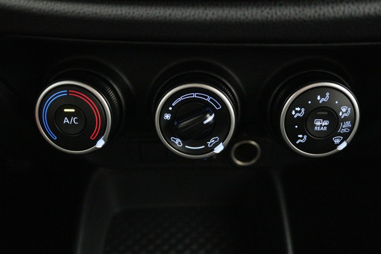 Toyota Aygo X - 1.0 VVT-i MT Play 7