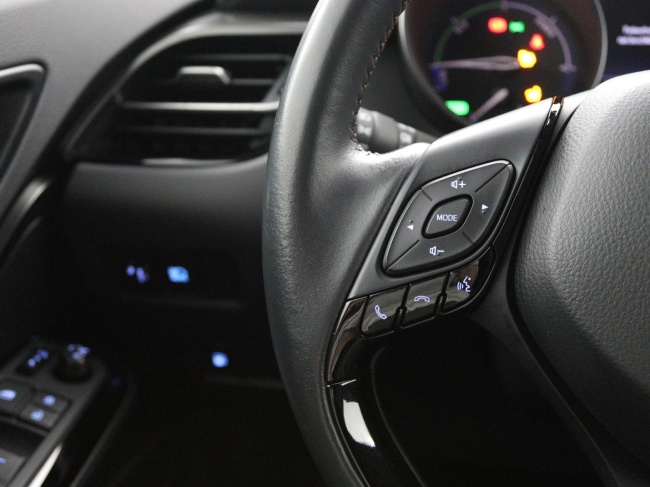 Toyota C-HR - 1.8 Hybrid Executive