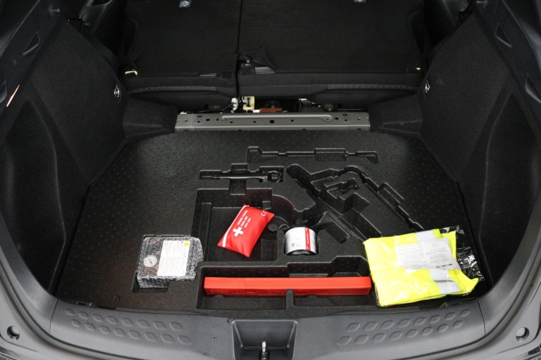 Toyota C-HR - 1.8 Hybrid Executive 33