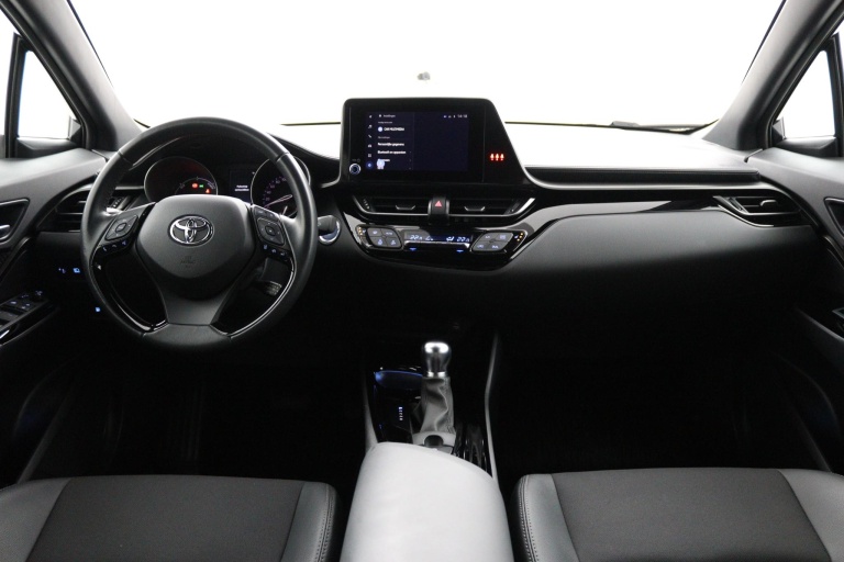 Toyota C-HR - 1.8 Hybrid Executive 4
