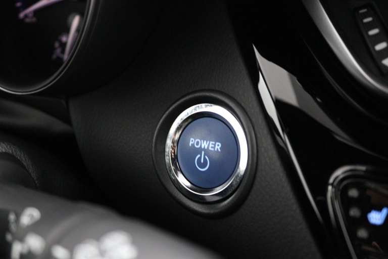 Toyota C-HR - 1.8 Hybrid Executive 42