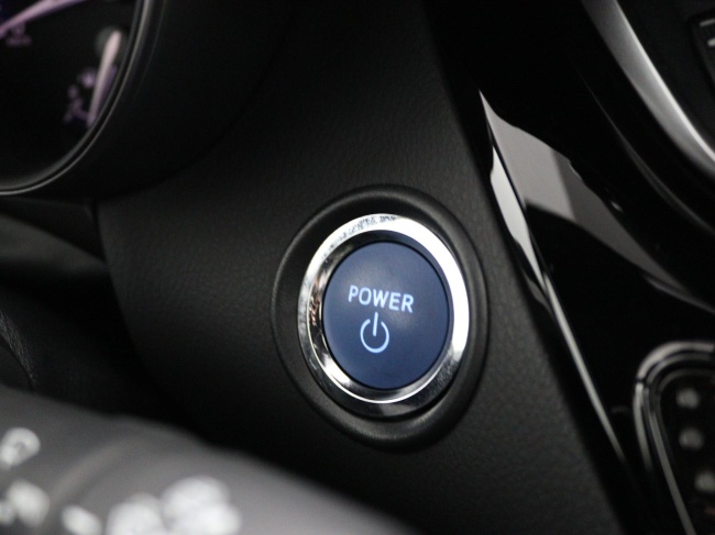 Toyota C-HR - 1.8 Hybrid Executive