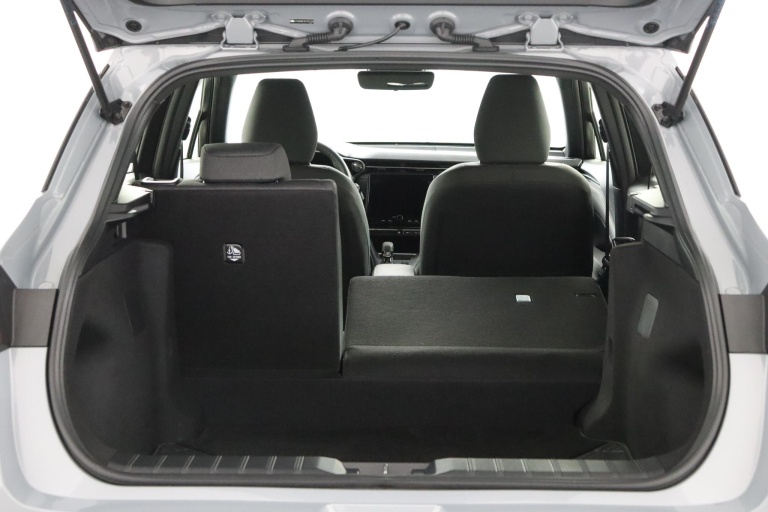 Lexus LBX - Business Line 2WD  25