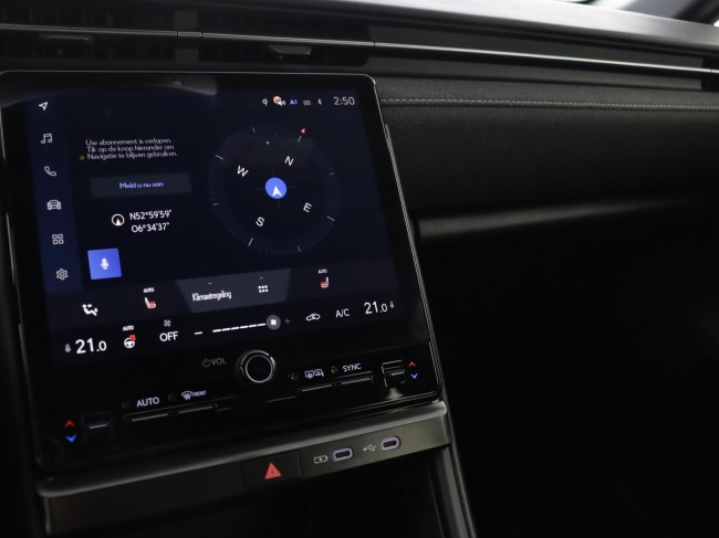 Lexus LBX - Business Line 2WD 