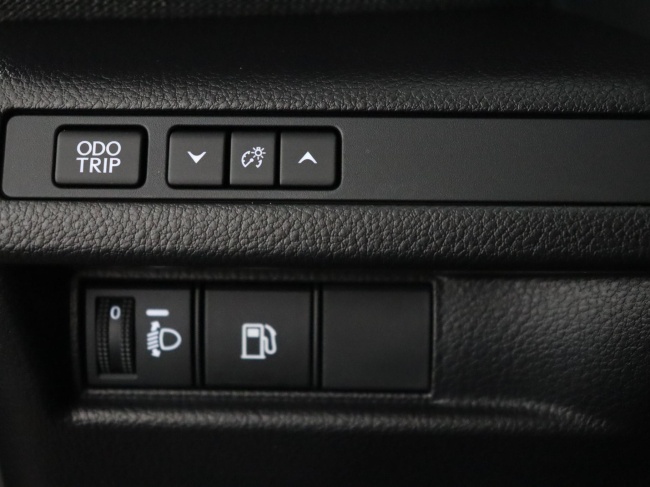 Lexus LBX - Business Line 2WD 