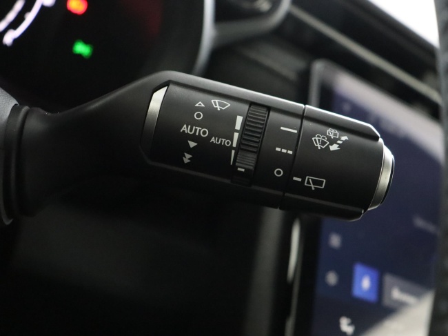 Lexus LBX - Business Line 2WD 