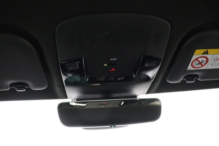 Lexus LBX - Business Line 2WD  33