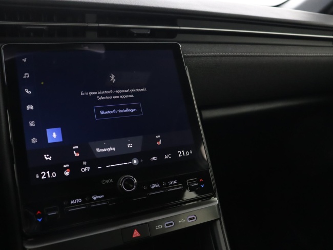 Lexus LBX - Business Line 2WD 