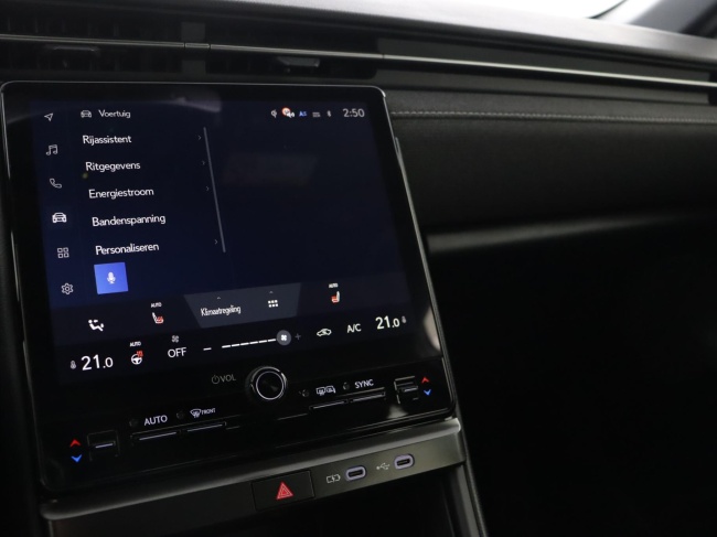 Lexus LBX - Business Line 2WD 