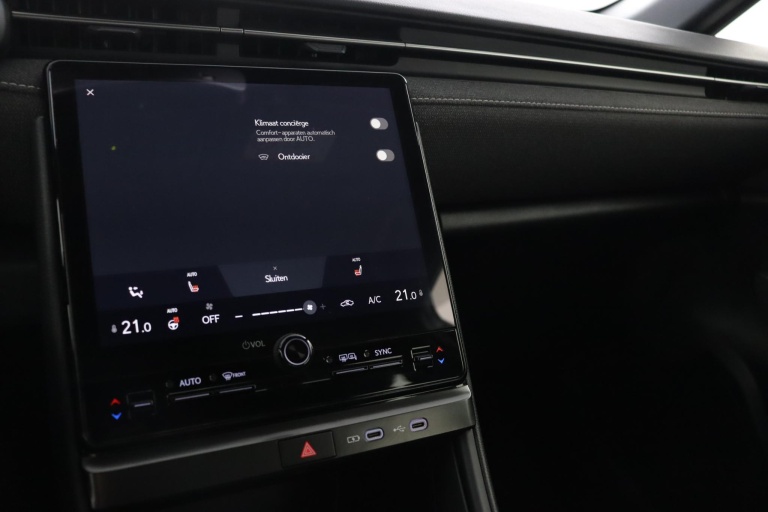 Lexus LBX - Business Line 2WD  40