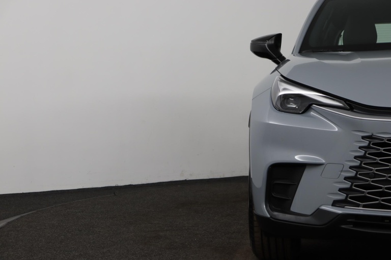 Lexus LBX - Business Line 2WD  47