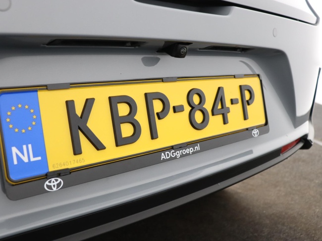 Lexus LBX - Business Line 2WD 